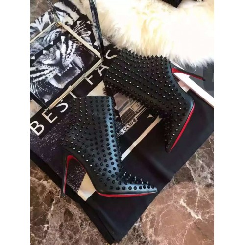 Christian Louboutin Snakilta Spiked Leather Ankle Boots in Black